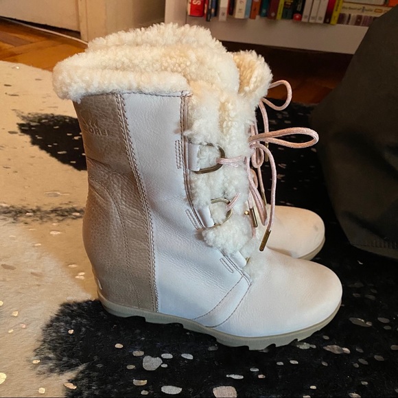 sorel joan of arctic lux wedge
